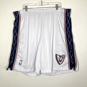Vintage New Jersey Nets Shorts Mens 46 White Mesh NBA Basketball Champion 90s